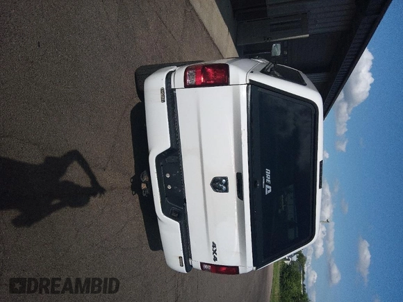 2018 Ram 1500 Express с VIN 1C6RR7FT0JS255526, выставлен на аукционе IAAI как лот 42632717 с пробегом 184 977 миль миль и . История ставок и продаж доступна на DreamBid. Изображение 21.