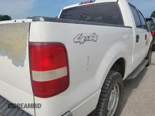 2006 Ford F-150 XLT z VIN 1FTRW14W86KB70923, wystawiony jako IAAI lot #42852626 z przebiegiem 126 037 mil mil oraz . Historia ofert i sprzedaży dostępna na DreamBid. Obrazek 23.