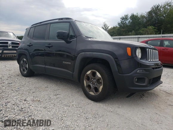 2016 Jeep Renegade Latitude with VIN ZACCJABW2GPC48952, listed as a Copart auction lot 72748224 with 68,722 mi miles and Salvage Title. Bid and sale history available at DreamBid. Image 4.