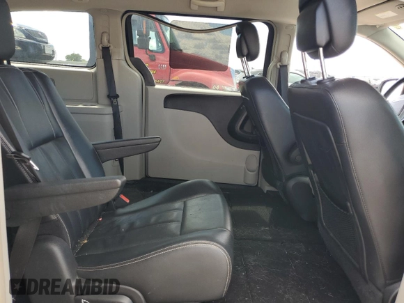 2014 Chrysler Town & Country Touring with VIN 2C4RC1BG8ER383701, listed as a Copart auction lot 70959814 with 157,180 mi miles and Salvage Title. Bid and sale history available at DreamBid. Image 11.