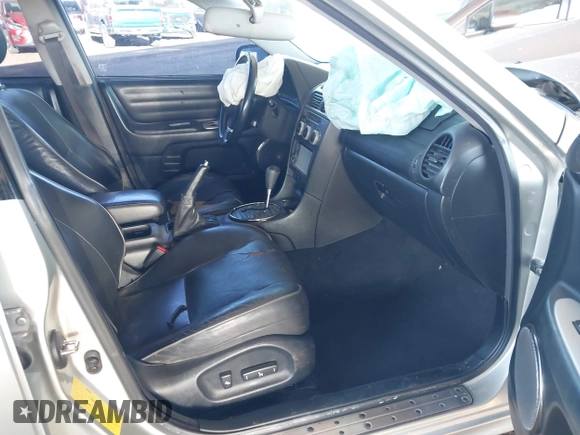 2004 Lexus IS 300/350 with VIN JTHBD192X40083769, listed as a IAAI auction lot 40962806 with Not Provided miles and . Bid and sale history available at carsss.com. Image 5.