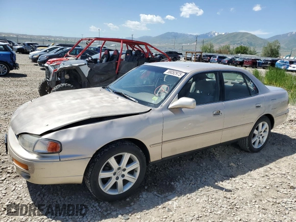 1996 Toyota Camry LE with VIN 4T1BF12K3TU132870, listed as a Copart auction lot 58052975 with 88,210 mi miles and Salvage title. Bid and sale history available at DreamBid. Image 1.