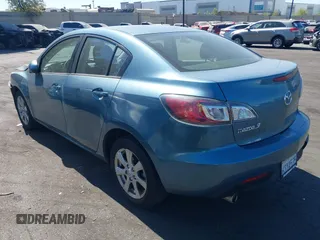 2011 Mazda 3 i Touring with VIN JM1BL1VG0B1498676, listed as a IAAI auction lot 42698676 with 111,719 mi miles and . Bid and sale history available at DreamBid. Image 3.