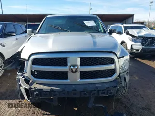 2016 Ram 1500 Express z VIN 1C6RR7FTXGS188572, wystawiony jako IAAI lot #41699775 z przebiegiem 156 990 mil mil oraz . Historia ofert i sprzedaży dostępna na DreamBid. Obrazek 12.