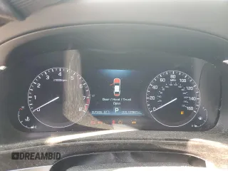 2015 Hyundai Equus Signature with VIN KMHGH4JH9FU100713, listed as a Copart auction lot 51806385 with 107,887 mi miles and Salvage title. Bid and sale history available at DreamBid. Image 9.