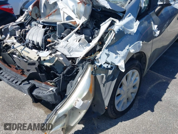 2015 Nissan Note SV with VIN 3N1CE2CP4FL403772, listed as a IAAI auction lot 41308933 with 137,688 mi miles and . Bid and sale history available at DreamBid. Image 12.