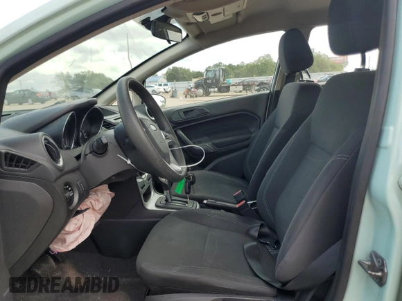 2019 Ford Fiesta SE с VIN 3FADP4EJ0KM142943, выставлен на аукционе Copart как лот 72842944 с пробегом 111 228 миль миль и На запчасти • Non repairable. История ставок и продаж доступна на DreamBid. Изображение 7.