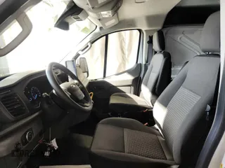 2025 Ford Transit with VIN 1FTBW1YM5SKA13046, listed as a IAAI auction lot 42359487 with 31 mi miles and . Bid and sale history available at DreamBid. Image 1.