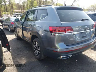 2022 Volkswagen Atlas SE with VIN 1V2DP2CA0NC503805, listed as a IAAI auction lot 41928342 with 65,860 mi miles and . Bid and sale history available at DreamBid. Image 3.