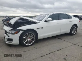 2016 Jaguar XF 35t Prestige with VIN SAJBK4BV3GCY15743, listed as a Copart auction lot 78531394 with 83,791 mi miles and Salvage Title. Bid and sale history available at carsss.com. Image 1.