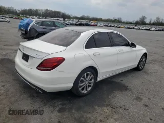 2016 Mercedes-Benz C 300 Luxury with VIN 55SWF4KBXGU100888, listed as a Copart auction lot 54771145 with 140,019 mi miles and Clean Title. Bid and sale history available at DreamBid. Image 3.