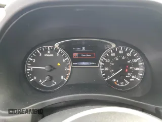2019 Nissan Pathfinder S with VIN 5N1DR2MM8KC647517, listed as a Copart auction lot 56204075 with 82,956 mi miles and Salvage title. Bid and sale history available at DreamBid. Image 9.