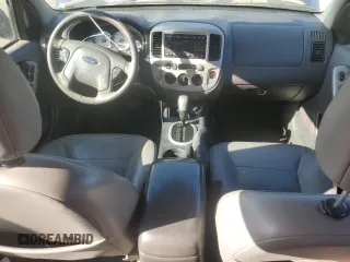2006 Ford Escape XLT with VIN 1FMYU93136KA51162, listed as a Copart auction lot 52239385 with 227,666 mi miles and Salvage title. Bid and sale history available at DreamBid. Image 8.