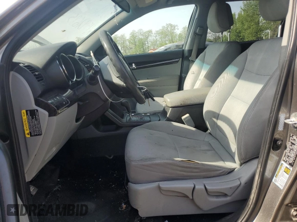 2011 Kia Sorento LX with VIN 5XYKT4A21BG067081, listed as a Copart auction lot 54592685 with 182,589 mi miles and Clean Title. Bid and sale history available at carsss.com. Image 7.