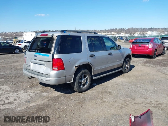 2004 Ford Explorer XLT with VIN 1FMZU73E94UB41087, listed as a IAAI auction lot 41750718 with 140,246 mi miles and . Bid and sale history available at DreamBid. Image 4.
