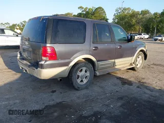 2005 Ford Expedition Eddie Bauer с VIN 1FMFU17505LA92105, выставлен на аукционе IAAI как лот 41963131 с пробегом 179 104 миль миль и . История ставок и продаж доступна на DreamBid. Изображение 4.