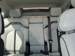 2024 Rivian R1S Adventure z VIN 7PDSGABA1RN030813, wystawiony jako Copart lot #47614385 z przebiegiem 16 946 mil mil oraz Szkody całkowita. Historia ofert i sprzedaży dostępna na DreamBid. Obrazek 10.