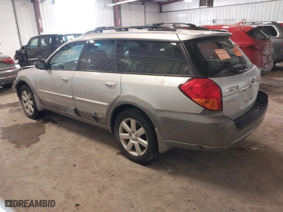 2006 Subaru Legacy Wagon Outback 2.5i Ltd with VIN 4S4BP62C167340218, listed as a IAAI auction lot 41327617 with 190,840 mi miles. Bid and sale history available at carsss.com. Image 3.