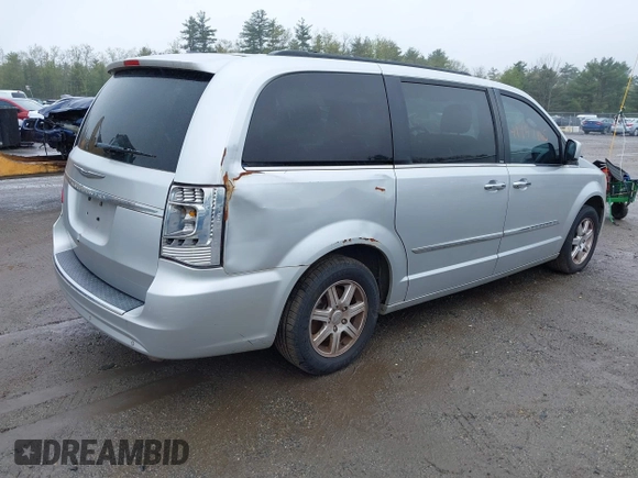 2012 Chrysler Town & Country Touring with VIN 2C4RC1BG3CR134199, listed as a IAAI auction lot 41947165 with 135,316 mi miles and . Bid and sale history available at DreamBid. Image 4.