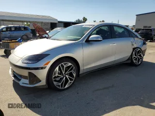 2023 Hyundai Ioniq 6 Preferred z VIN KMHM34AC8PA042828, wystawiony jako Copart lot #58494964 z przebiegiem 3794 mil mil oraz Szkoda całkowita • Salvage title. Historia ofert i sprzedaży dostępna na DreamBid. Obrazek 1.