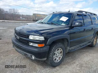 2004 Chevrolet Suburban Z71 with VIN 3GNFK16Z54G317104, listed as a IAAI auction lot 41729039 with 199,032 mi miles. Bid and sale history available at carsss.com. Image 2.