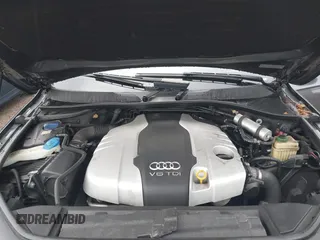 2014 Audi Q7 3.0L TDI Prestige with VIN WA1WMAFE0ED018516, listed as a IAAI auction lot 41749208 with 129,498 mi miles. Bid and sale history available at carsss.com. Image 10.