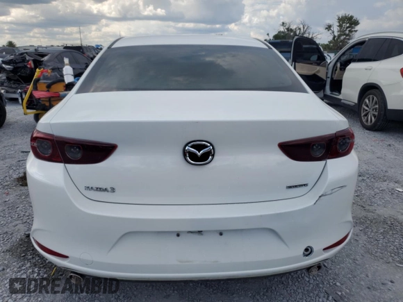 2020 Mazda 3 with VIN 3MZBPABLXLM133686, listed as a Copart auction lot 62118765 with 27,709 mi miles and Non repairable. Bid and sale history available at DreamBid. Image 6.