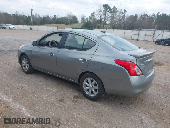 2013 Nissan Versa SV with VIN 3N1CN7AP2DL822216, listed as a IAAI auction lot 41667978 with 194,281 mi miles and . Bid and sale history available at DreamBid. Image 3.