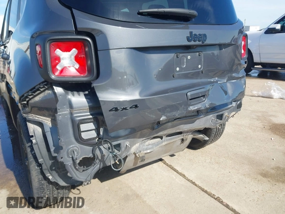 2023 Jeep Renegade Altitude with VIN ZACNJDE12PPP33034, listed as a IAAI auction lot 41329530 with 40,190 mi miles and . Bid and sale history available at DreamBid. Image 6.