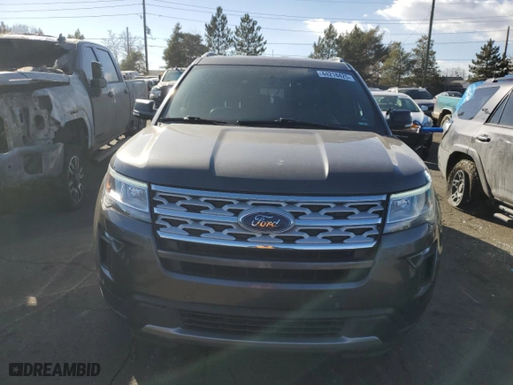 2019 Ford Explorer XLT with VIN 1FM5K7D81KGA70640, listed as a Copart auction lot 44218425 with 90,775 mi miles and Salvage Title. Bid and sale history available at carsss.com. Image 5.