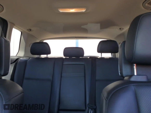 2010 Mercedes-Benz GLK 350 with VIN WDCGG8HB0AF374292, listed as a Copart auction lot 48708405 with 128,602 mi miles and Salvage Title. Bid and sale history available at carsss.com. Image 10.