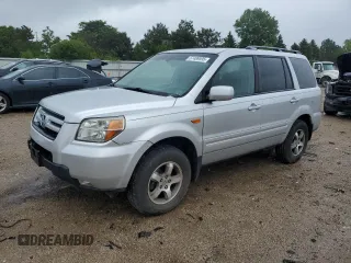 2008 Honda Pilot EX-L z VIN 5FNYF18578B010349, wystawiony jako Copart lot #57489595 z przebiegiem 146 534 mil mil oraz Szkoda całkowita • Salvage title. Historia ofert i sprzedaży dostępna na DreamBid. Obrazek 1.