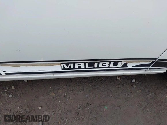 2015 Chevrolet Malibu LT with VIN 1G11C5SL5FF200516, listed as a IAAI auction lot 42048359 with 127,984 mi miles and . Bid and sale history available at DreamBid. Image 12.