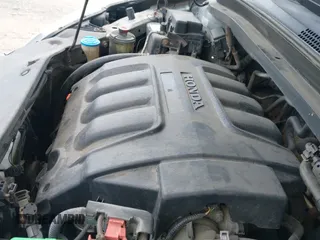 2006 Honda Odyssey EX z VIN 5FNRL38436B037450, wystawiony jako IAAI lot #42658960 z przebiegiem 228 553 mil mil oraz . Historia ofert i sprzedaży dostępna na DreamBid. Obrazek 19.