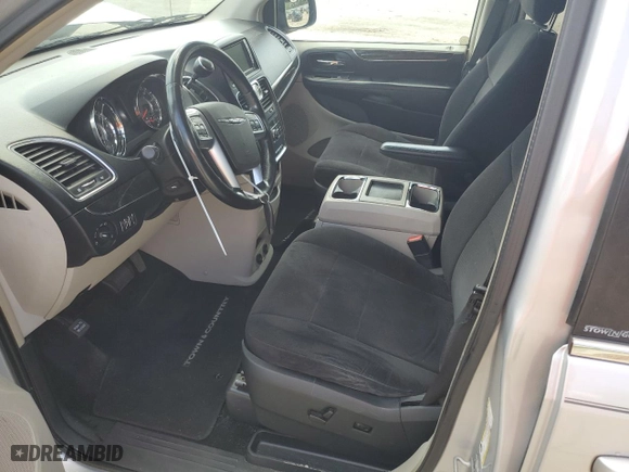 2011 Chrysler Town & Country Touring with VIN 2A4RR5DG2BR604072, listed as a Copart auction lot 51832625 with 206,887 mi miles and Salvage Title. Bid and sale history available at carsss.com. Image 7.