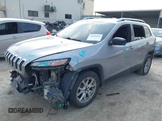 2018 Jeep Cherokee Latitude Plus с VIN 1C4PJLLB7JD552311, выставлен на аукционе IAAI как лот 42054262 с пробегом 164 209 миль миль и . История ставок и продаж доступна на DreamBid. Изображение 17.