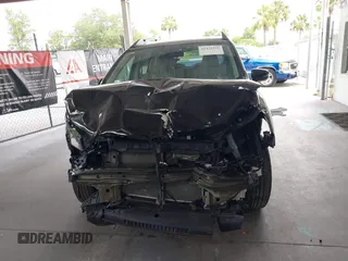 2023 Subaru Ascent Premium z VIN 4S4WMAED8P3404412, wystawiony jako IAAI lot #42453932 z przebiegiem 52 915 mil mil oraz . Historia ofert i sprzedaży dostępna na DreamBid. Obrazek 13.