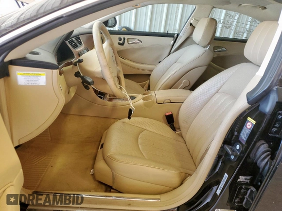 2007 Mercedes-Benz CLS 550 with VIN WDDDJ72X67A083896, listed as a Copart auction lot 58011355 with 126,102 mi miles and Salvage title. Bid and sale history available at DreamBid. Image 7.