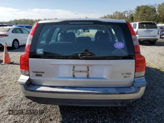 2004 Volvo V70 with VIN YV1SW59V542426810, listed as a Copart auction lot 74521824 with 156,728 mi miles and Salvage Title. Bid and sale history available at carsss.com. Image 6.