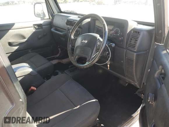 2006 Jeep Wrangler Sport Right Hand Drive with VIN 1J4F449S26P741397, listed as a Copart auction lot 41656585 with 205,683 mi miles and Clean Title. Bid and sale history available at carsss.com. Image 8.