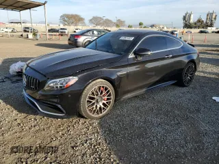 2020 Mercedes-Benz C 63 S AMG z VIN WDDWJ8HB3LF976115, wystawiony jako Copart lot #47897455 z przebiegiem 49 669 mil mil oraz Szkoda całkowita • Salvage title. Historia ofert i sprzedaży dostępna na DreamBid. Obrazek 1.