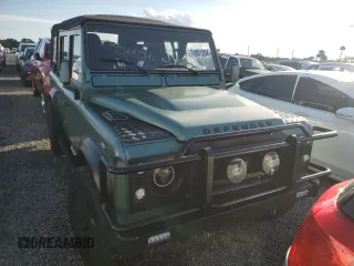 1983 Land Rover Defender with VIN SALLDHMV2AA199289, listed as a Copart auction lot 74901204 with 965 mi miles and Salvage title. Bid and sale history available at DreamBid. Image 5.