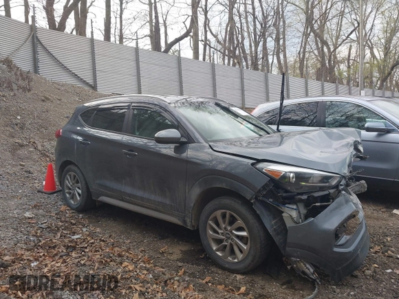 2018 Hyundai Tucson SEL with VIN KM8J3CA44JU716548, listed as a IAAI auction lot 42064695 with 71,222 mi miles. Bid and sale history available at carsss.com. Image 1.
