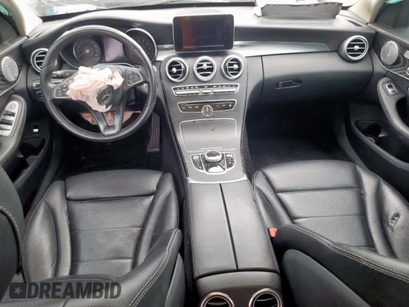 2017 Mercedes-Benz C 300 с VIN 55SWF4JB1HU221859, выставлен на аукционе Copart как лот 57608505 с пробегом Не указан миль и Чистый • Clean title. История ставок и продаж доступна на DreamBid. Изображение 8.