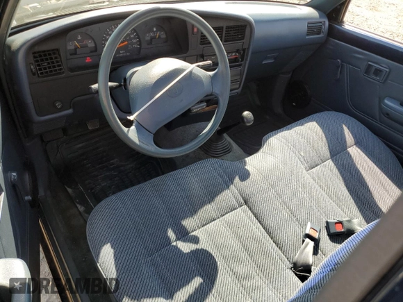 1994 Toyota Pickup with VIN 4TARN81A0RZ180129, listed as a Copart auction lot 51800195 with 153,538 mi miles and Salvage Title. Bid and sale history available at DreamBid. Image 8.