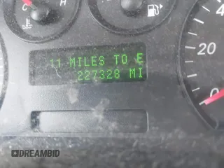 2004 Ford Taurus SE with VIN 1FAFP53U64A137175, listed as a IAAI auction lot 42824008 with 227,328 mi miles and . Bid and sale history available at DreamBid. Image 7.