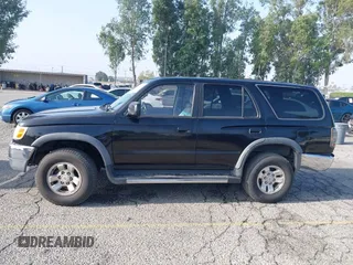 1998 Toyota 4Runner SR5 z VIN JT3GN86R0W0060376, wystawiony jako IAAI lot #42465641 z przebiegiem 321 550 mil mil oraz . Historia ofert i sprzedaży dostępna na DreamBid. Obrazek 14.