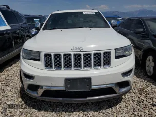 2015 Jeep Grand Cherokee Summit with VIN 1C4RJFJM5FC738473, listed as a Copart auction lot 61049565 with 176,053 mi miles and Clean title. Bid and sale history available at DreamBid. Image 5.