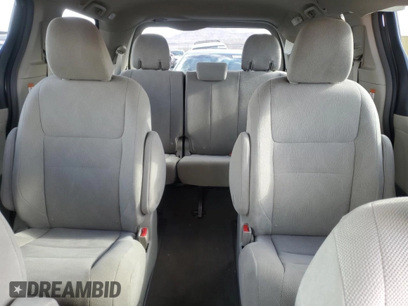 2019 Toyota Sienna L with VIN 5TDZZ3DC4KS976558, listed as a Copart auction lot 47475805 with 55,488 mi miles and Non Repairable. Bid and sale history available at carsss.com. Image 10.