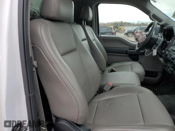 2016 Ford F-150 XL with VIN 1FTMF1E88GKD19083, listed as a Copart auction lot 43802185 with 41,186 mi miles and Salvage title. Bid and sale history available at DreamBid. Image 10.